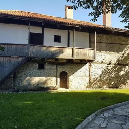 Ξενοδοχείο με διαμερίσματα Luxory In 4 Star St Ivan Rilski,